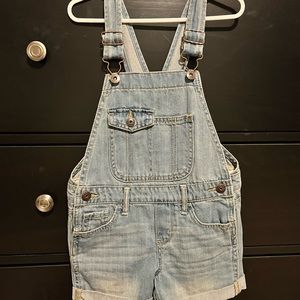 Girls Osh Kosh Jean Overalls!